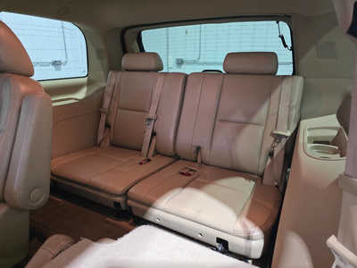 2011 GMC Yukon, $7995. Photo 9