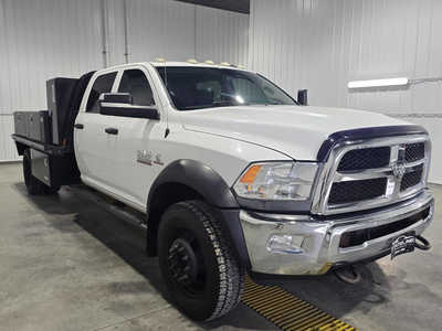 2015 RAM 5500 Crew Cab, $35995. Photo 4