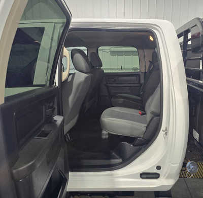 2015 RAM 5500 Crew Cab, $35995. Photo 12