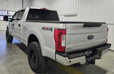 2018 Ford F250 Crew Cab, $27295. Photo 6