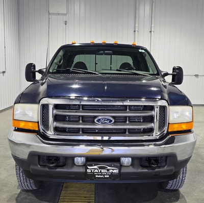 2001 Ford F350 Crew Cab, $13995. Photo 3