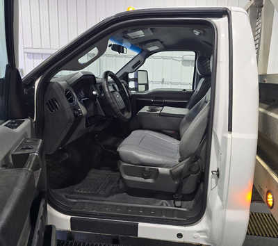 2016 Ford F450-8000, $25995. Photo 7
