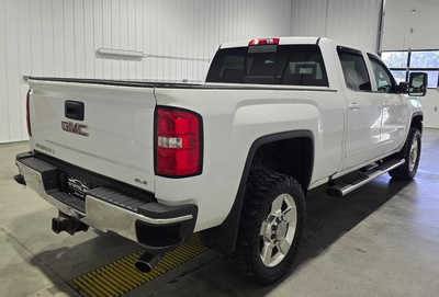 2018 GMC 2500 Crew Cab, $29495. Photo 5