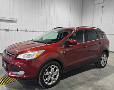 2014 Ford Escape, $8495. Photo 2