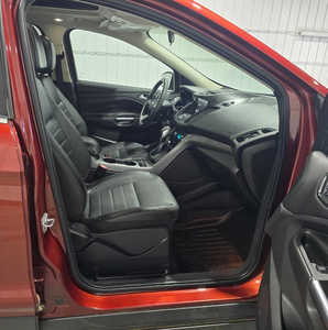 2014 Ford Escape, $8495. Photo 9
