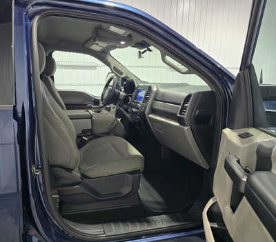 2020 Ford F250 Crew Cab, $31595. Photo 9
