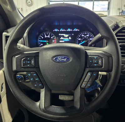 2020 Ford F250 Crew Cab, $31595. Photo 11
