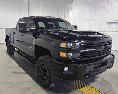 2018 Chevrolet 2500 Crew Cab, $32995. Photo 4