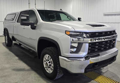 2020 Chevrolet 2500 Crew Cab, $31895. Photo 4