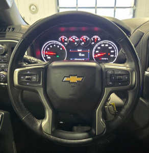 2020 Chevrolet 2500 Crew Cab, $31895. Photo 12