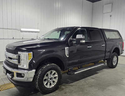 2019 Ford F250 Crew Cab, $28995. Photo 2