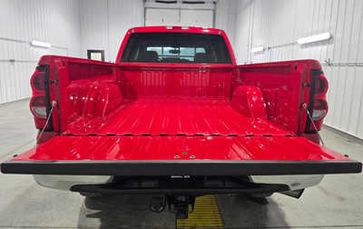 2005 Chevrolet 2500 Crew Cab, $42995. Photo 7