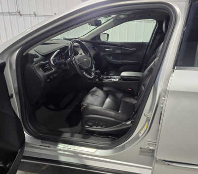 2016 Chevrolet Impala, $16795. Photo 7