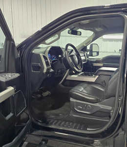2019 Ford F350 Crew Cab, $33995. Photo 7