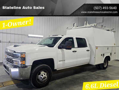 2018 Chevrolet 3500 Crew Cab, $26995. Photo 1