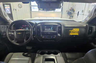 2018 Chevrolet 3500 Crew Cab, $26995. Photo 12
