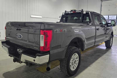 2017 Ford F250 Crew Cab, $24995. Photo 5