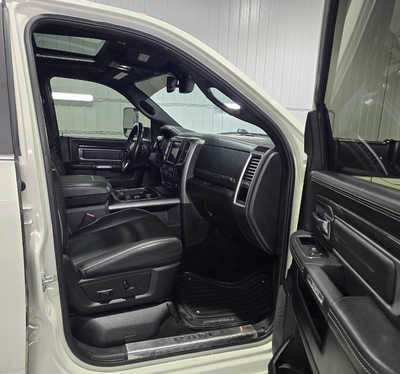 2017 RAM 3500 Crew Cab, $32995. Photo 9