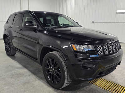 2020 Jeep Cherokee, $24495. Photo 4