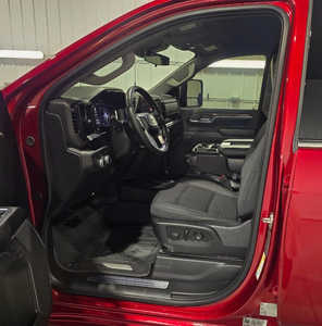2024 GMC 3500 Crew Cab, $54495. Photo 7