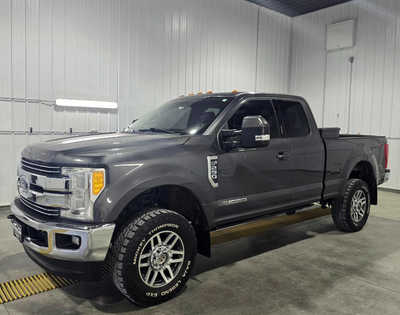 2017 Ford F250 Ext Cab, $28995. Photo 2