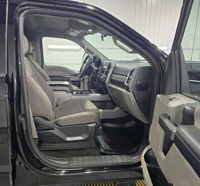 2018 Ford F250 Crew Cab, $37595. Photo 9