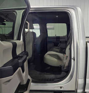 2019 Ford F250 Crew Cab, $25995. Photo 8