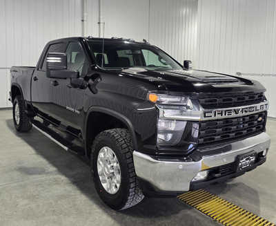 2020 Chevrolet 2500 Crew Cab, $34495. Photo 4
