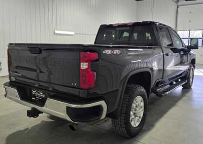 2020 Chevrolet 2500 Crew Cab, $34495. Photo 5