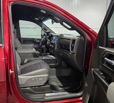 2022 Chevrolet 2500 Crew Cab, $42995. Photo 8