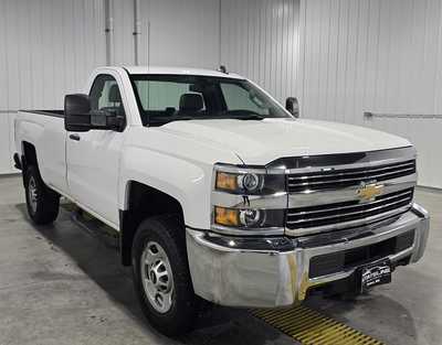 2018 Chevrolet 2500 Reg Cab, $28995. Photo 4