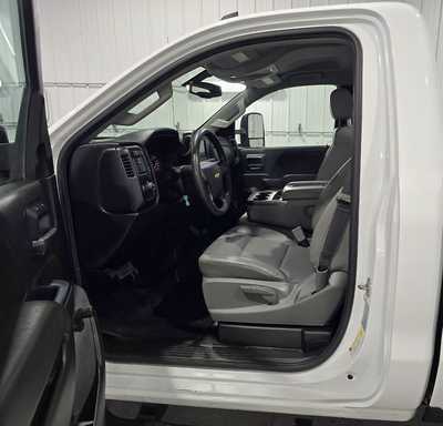 2018 Chevrolet 2500 Reg Cab, $28995. Photo 7