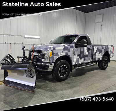 2017 Ford F250 Reg Cab, $39995. Photo 1