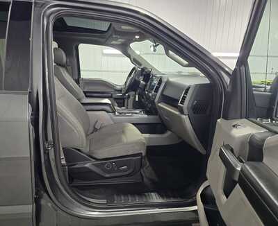 2016 Ford F150 Crew Cab, $17995. Photo 9