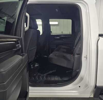 2024 GMC 2500 Crew Cab, $46995. Photo 8