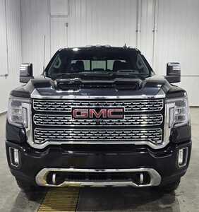 2023 GMC 3500 Crew Cab, $59495. Photo 3