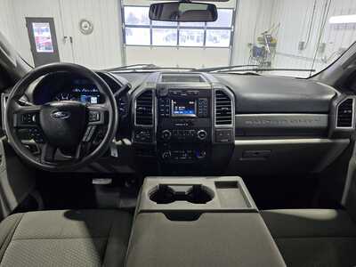 2017 Ford F250 Crew Cab, $24995. Photo 10