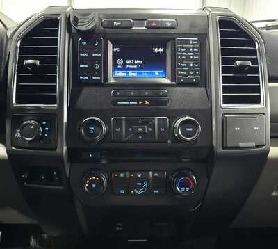 2017 Ford F250 Crew Cab, $24995. Photo 11