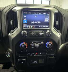 2020 Chevrolet 2500 Reg Cab, $37995. Photo 9