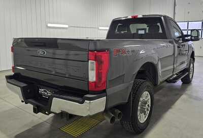 2017 Ford F350 Reg Cab, $32495. Photo 5