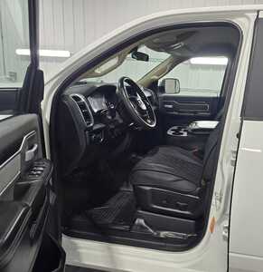 2019 RAM 3500 Crew Cab, $28995. Photo 7