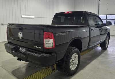 2022 RAM 2500 Crew Cab, $35695. Photo 5