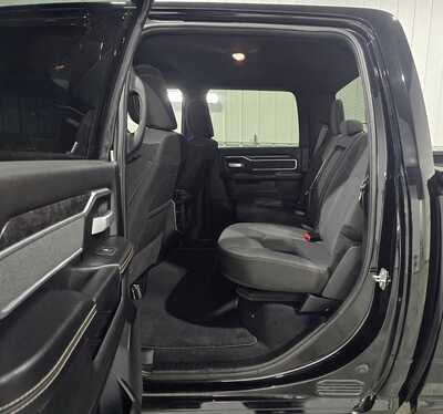 2022 RAM 2500 Crew Cab, $35695. Photo 8