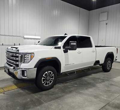 2023 GMC 3500 Crew Cab, $38995. Photo 2
