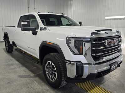 2024 GMC 3500 Crew Cab, $54595. Photo 4