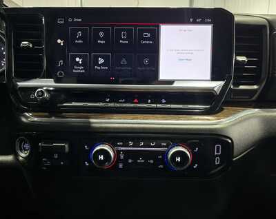 2024 GMC 3500 Crew Cab, $54595. Photo 11