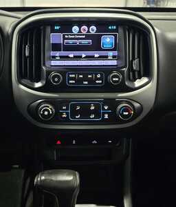 2015 Chevrolet Colorado Crew Cab, $14995. Photo 11