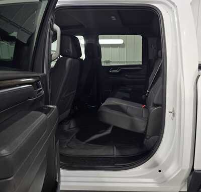 2025 GMC 3500 Crew Cab, $55995. Photo 7