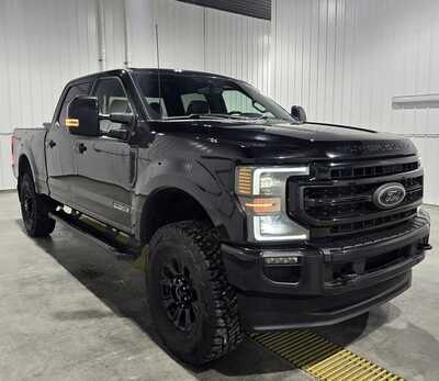 2022 Ford F250 Crew Cab, $53495. Photo 4