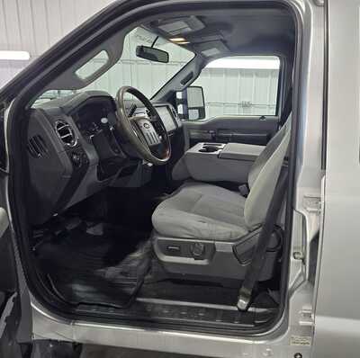 2015 Ford F250 Crew Cab, $23495. Photo 7